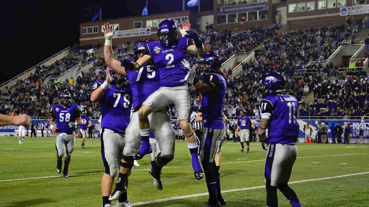 Mount Union crushed in D-III title game